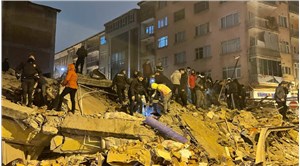 Enkaz altında 19 saat: Malatya'da çöken apartmanda 1 kişi kurtarıldı