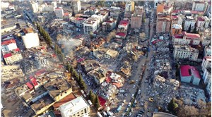 10 ili etkileyen deprem ikinci gününde: Büyük yıkım fotoğraflara yansıdı