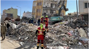 Vahap Seçer'den 'barınma imkanı' açıklaması: Depremzede yurttaşlarımız çağrı merkezimizi arayabilir