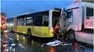 Tuzlada TIR, yol bakım aracı ve İETT otobüsüne çarptı: Ölü ve yaralılar var