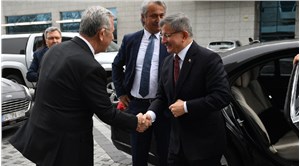 Ahmet Davutoğlu, Mansur Yavaşı ziyaret etti