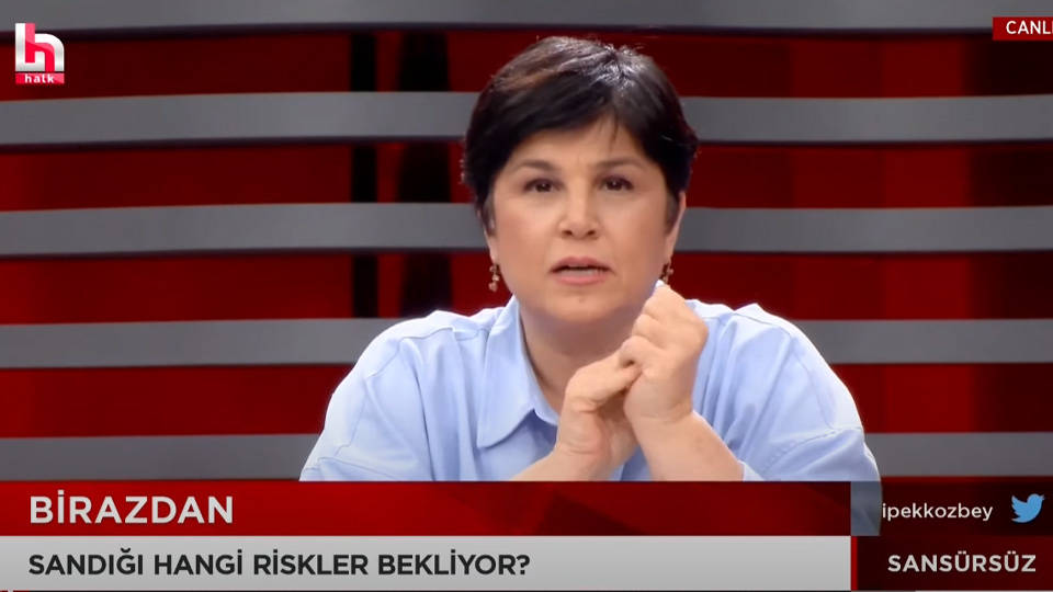 İpek Özbey Halk TV'den ayrıldı