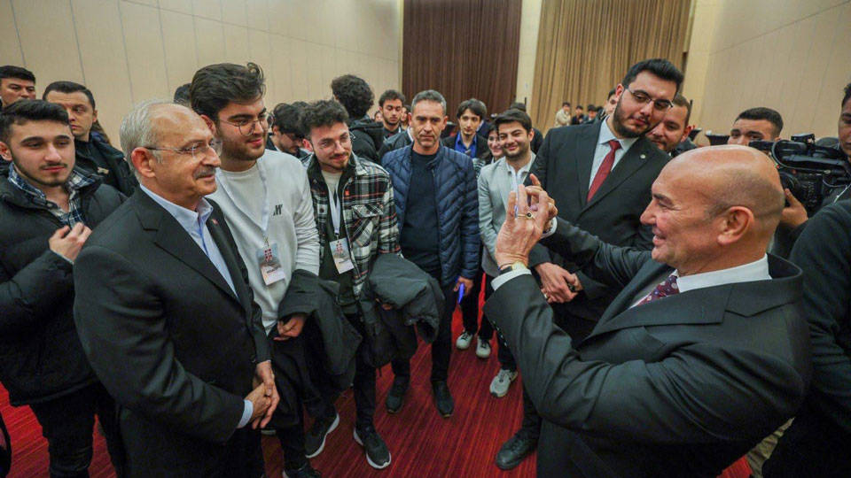 Kılıçdaroğlu'ndan gençlere: Değişim senin elinde