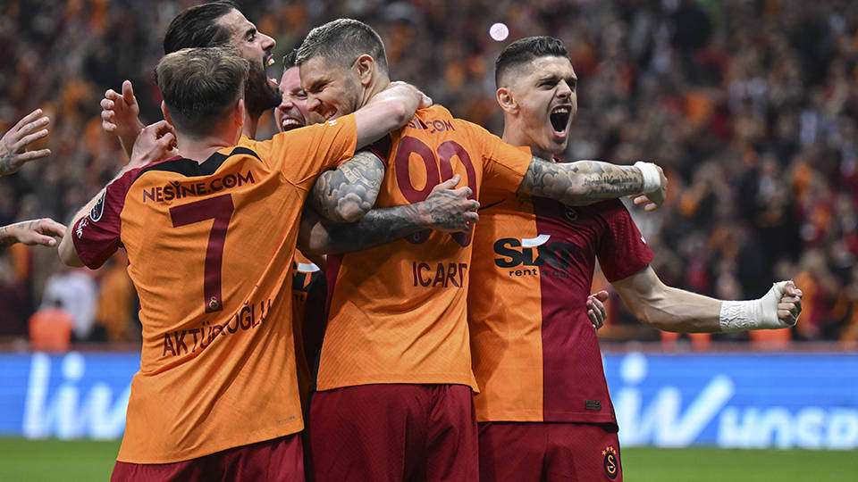Lider Galatasaray, deplasmanda Alanyaspor ile karşılaşacak