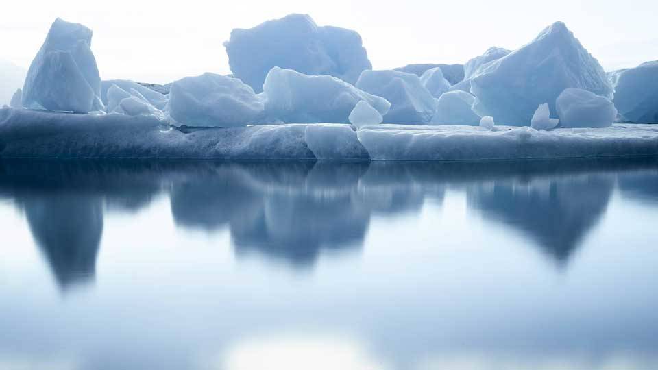 İklim krizi nedeniyle 10 yılda buzulların yüzde 2'si eridi