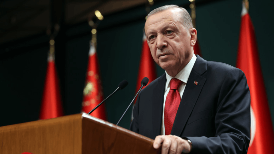Erdoğan yurtdışındaki seçmenlere seslendi: Her yıl 10 bin genci Türkiye'ye getireceğiz