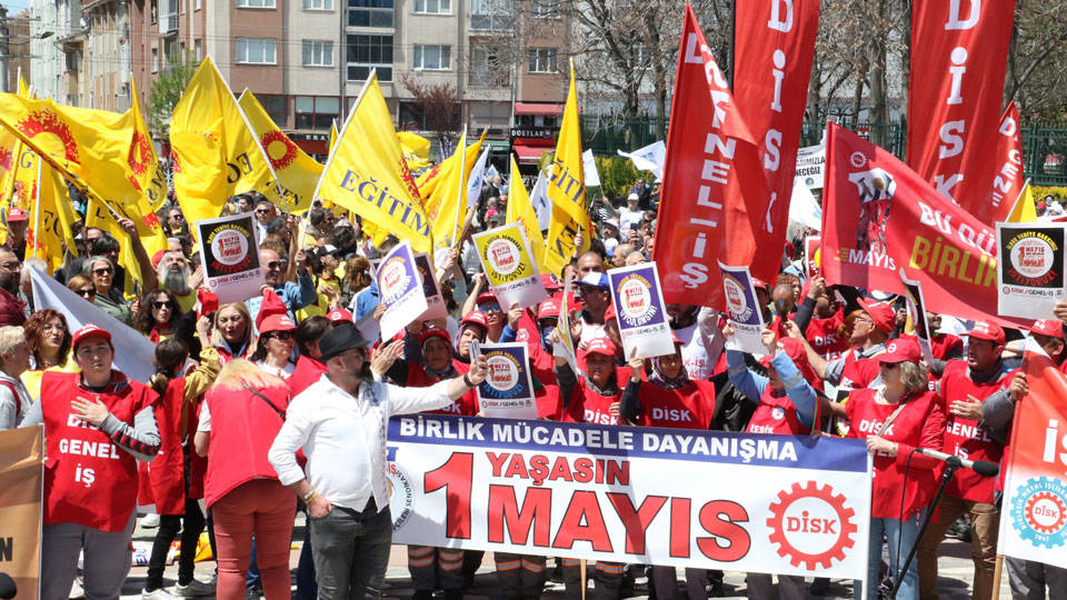 Türkiye'nin dört bir yanında meydanlar doldu: 1 Mayıs birliktir