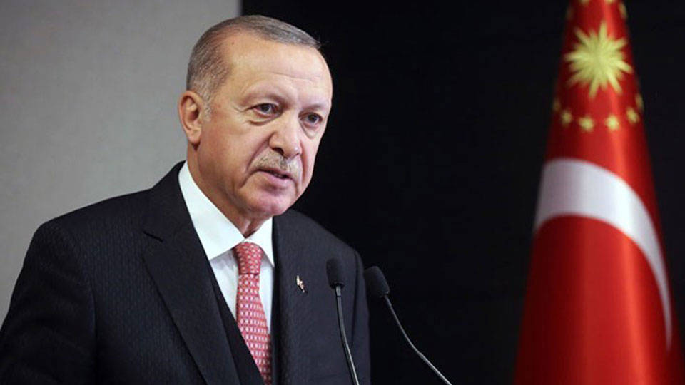 Erdoğan’dan pembe masallar