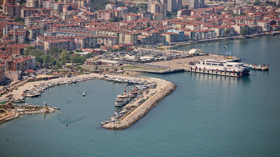 Güzelyalı Yat Limanı'nın BURULAŞ tarafından işletilmesine mahkemeden iptal kararı
