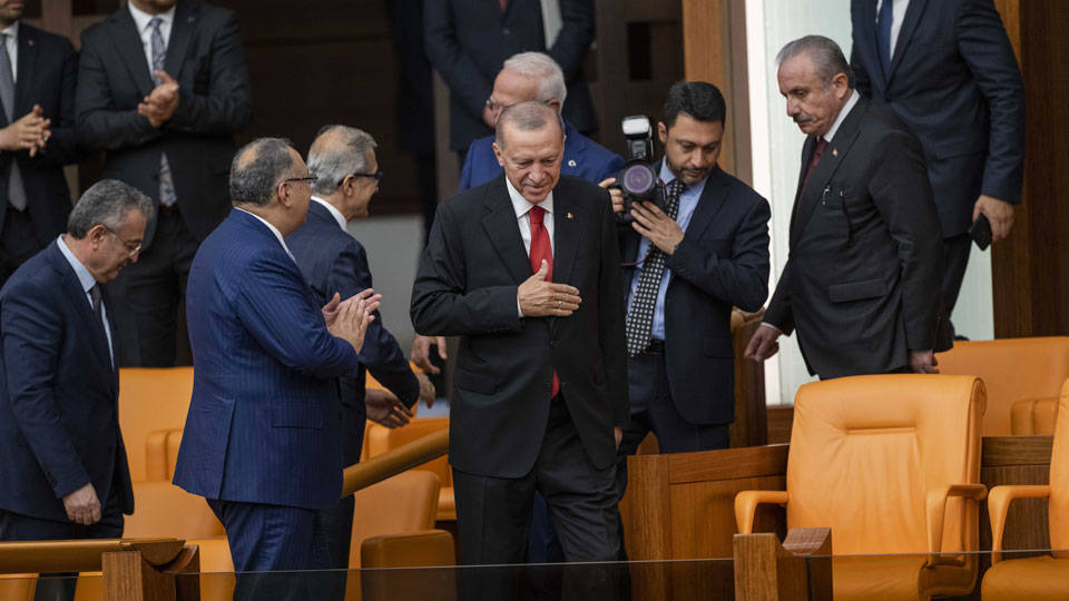 Meclis'te yeni dönem başladı: Erdoğan TBMM'ye geldi, Kılıçdaroğlu ayağa kalkmadı