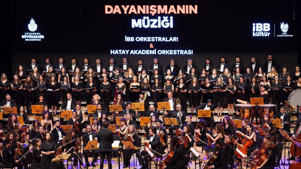 Hatay Akademi Orkestrası, Aşık Veysel'in 50. ölüm yıldönümünde sahne aldı