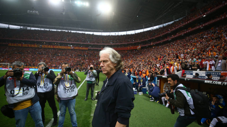 Jorge Jesus, Galatasaray maçını da kaybederek derbi galibiyeti yaşayamadı