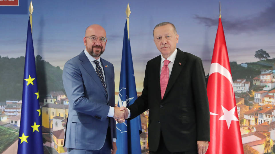 Erdoğan, AB Konseyi Başkanı Michel ile görüştü