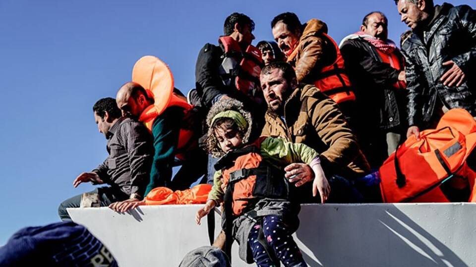 The Guardian: İngiltere, sığınmacıları durdurmak için Türkiye'ye 3 milyon sterlin ödedi