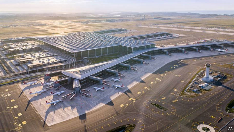 İstanbul Havalimanı'nın günlük uçuş ve yolcu sayısında 'UEFA Şampiyonlar Ligi' rekoru