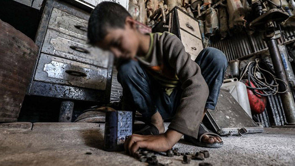 İzmir Barosu'ndan çocuk işçiliği açıklaması: Türkiye'nin utancıdır