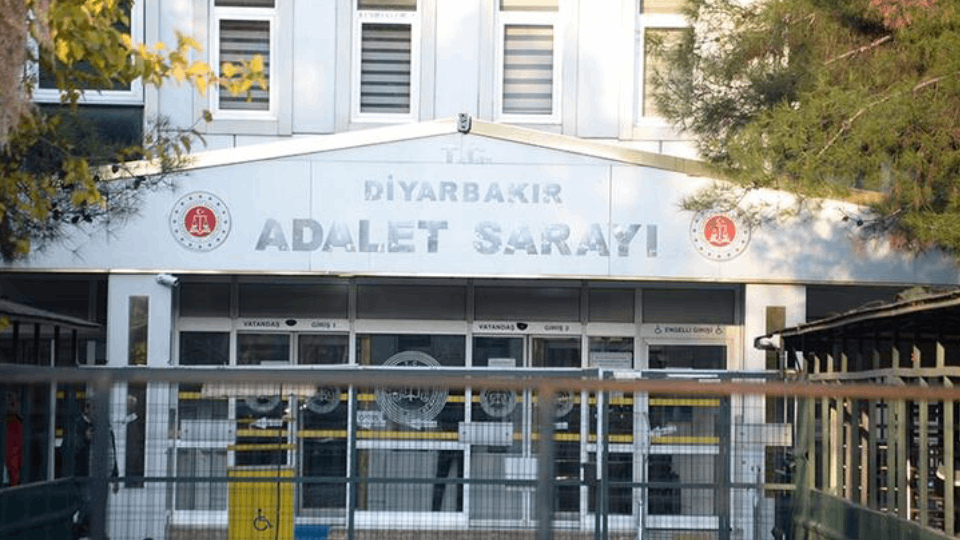 Diyarbakır'da araç muayene istasyonlarında usulsüzlük: 8 tutuklama
