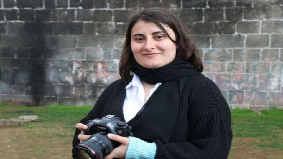 Gazeteci Ceylan Şahinli, ‘örgüt propagandası’ suçlamasıyla yargılandığı davada beraat etti