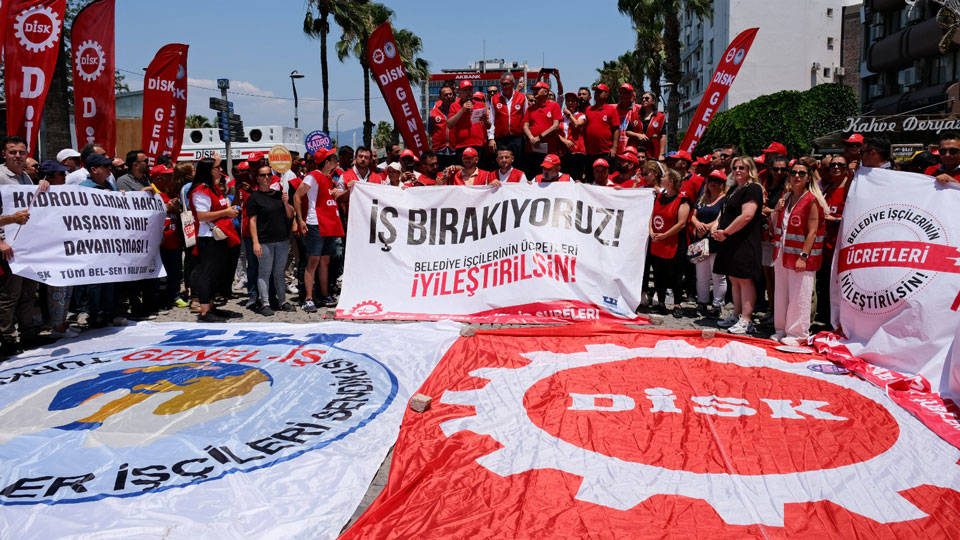 İzmir’de işçiler sokağa indi: Haklarımız için ayaktayız