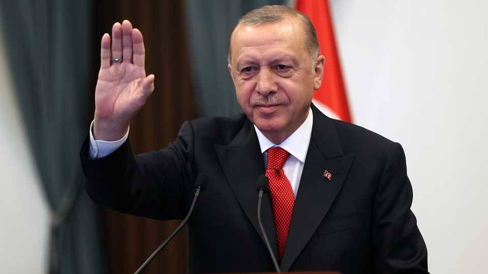 Erdoğan, Körfez'e 200 kişilik 'ticaret kervanı'yla gidiyor