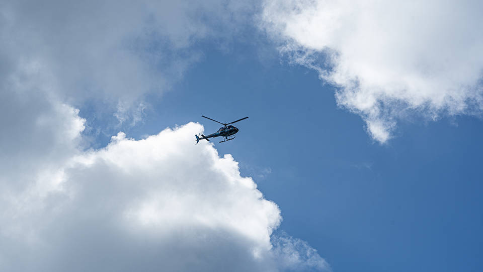 Sisam Adası’nda Türk şirkete ait helikopter düştü