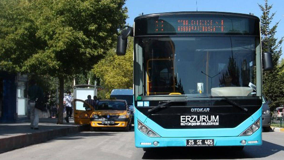 Erzurum’da toplu taşımaya zam: Havalimanı servisinde öğretmen tarifesi kaldırıldı