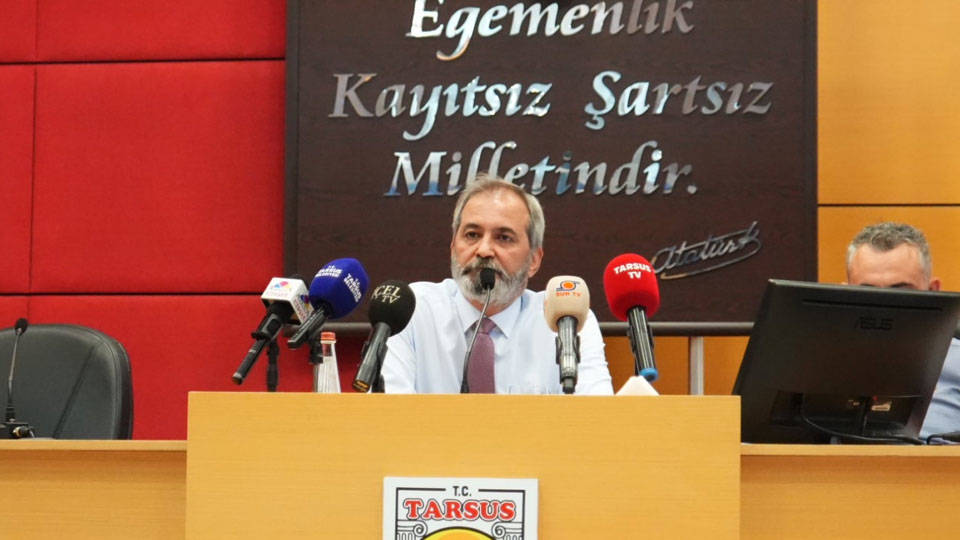 Tarsus Belediye Başkanı Bozdoğan hedef gösterilen oyuna sahip çıktı