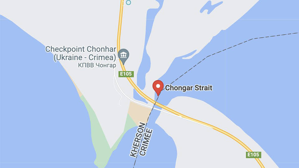 Ukrayna’nın Herson’u Kırım’a bağlayan köprüyü vurduğu iddia edildi