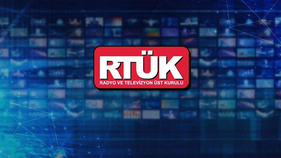 RTÜK'ten KRT ve TELE1’e program durdurma cezası