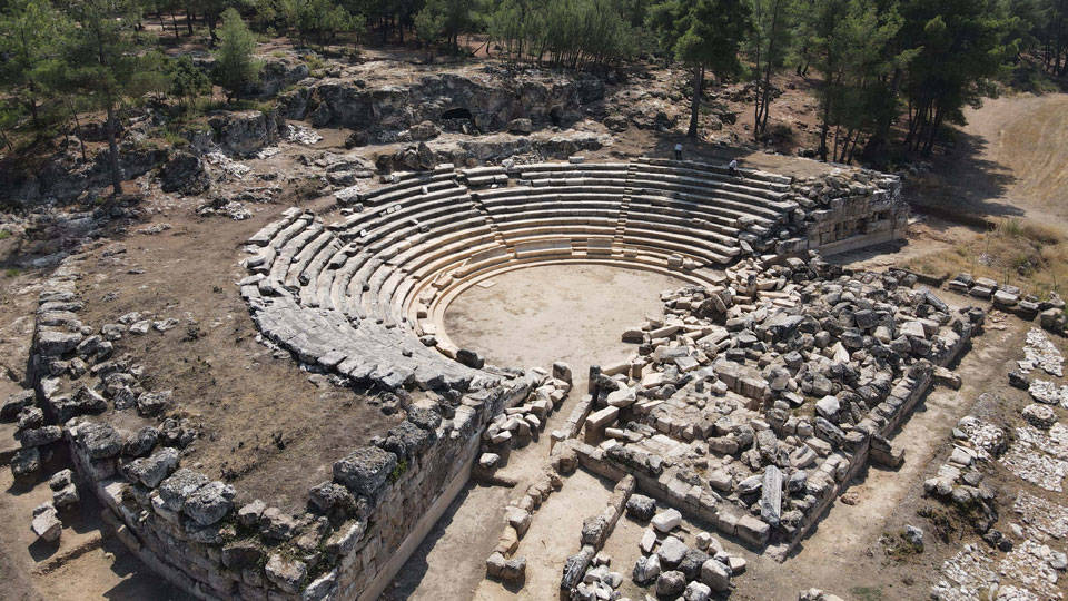 Hyllarima Antik Kenti'ndeki kazılarda deprem izlerine rastlandı