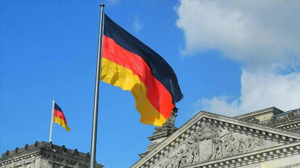 Almanya'da işsizlik beklenenden fazla arttı