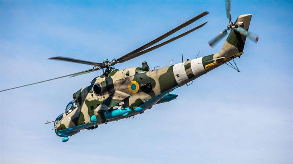 Donetsk bölgesinde Ukrayna'ya ait 2 helikopter kaza yaptı: 6 pilot öldü