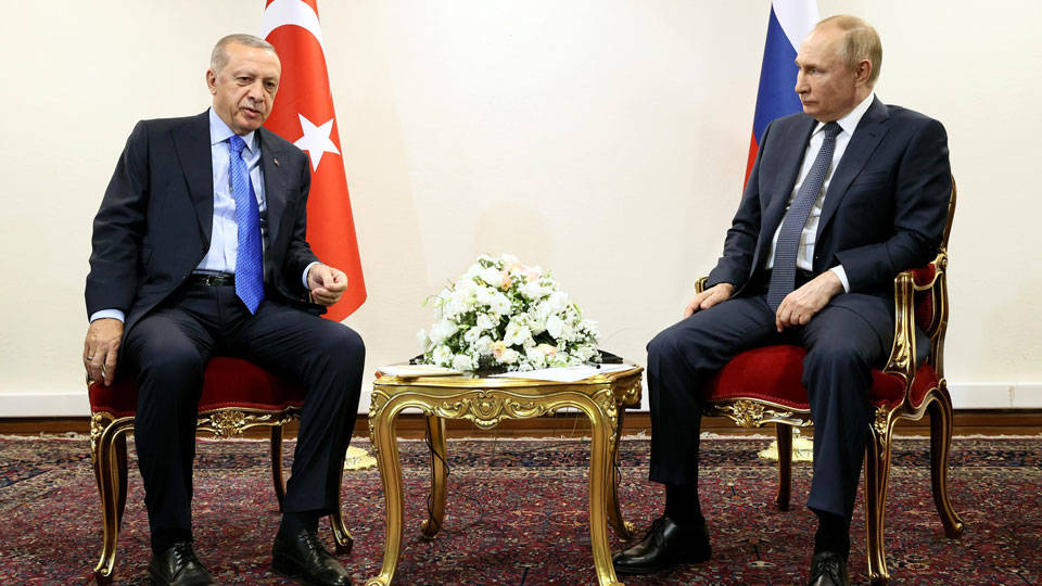 Erdoğan, Putin’le görüşmeye gidiyor