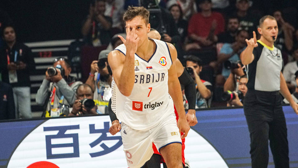 2023 FIBA Dünya Kupası'nda ilk finalist Sırbistan oldu