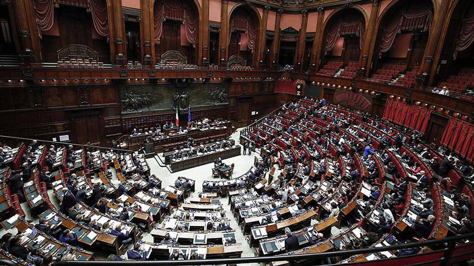 İtalya'da çocuk ve genç suçları için yeni kararlar: Ailelere hapis cezası geliyor