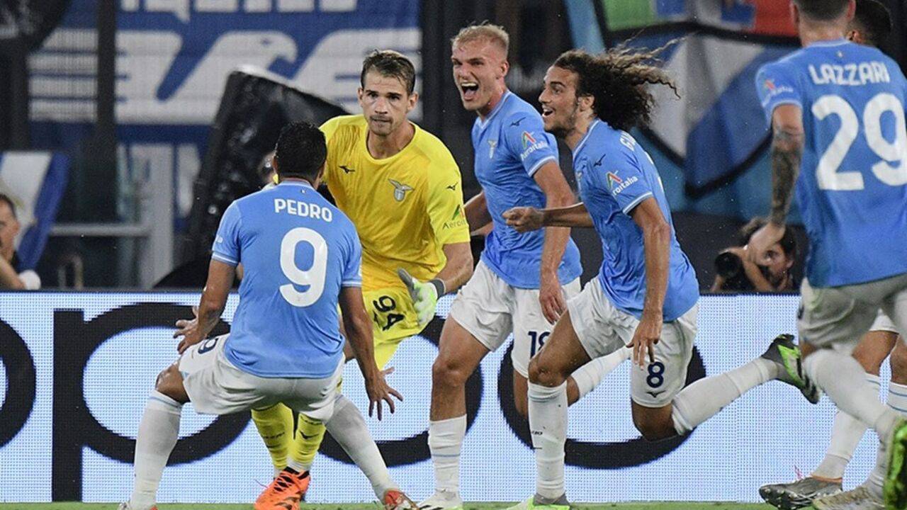 Şampiyonlar Ligi'nde tarihi an: Lazio'nun kalecisinden son dakika golü