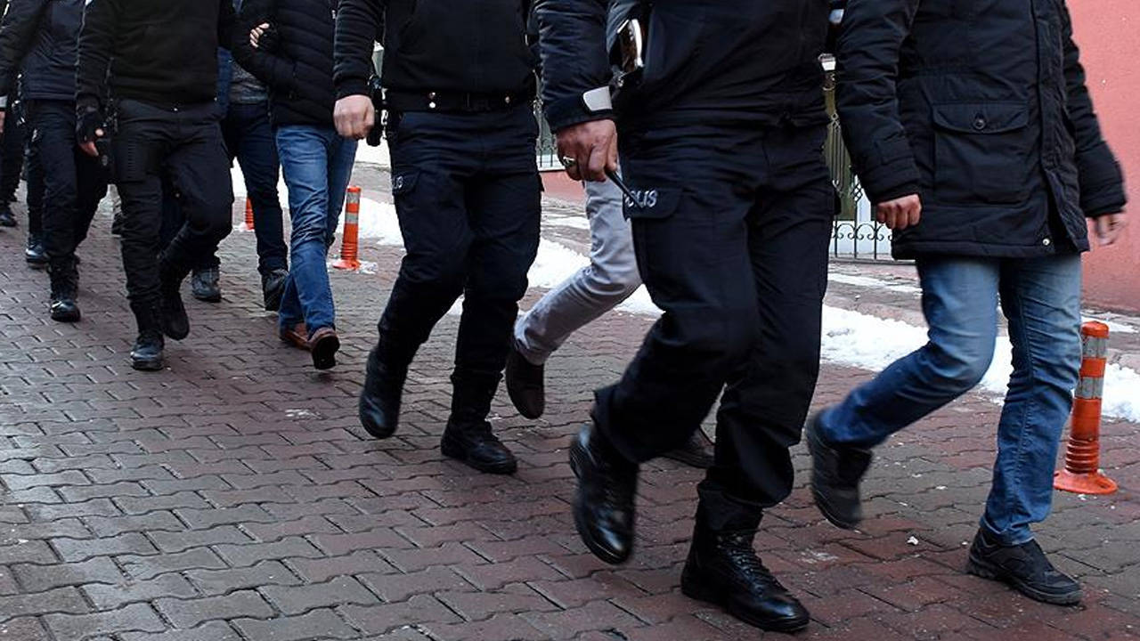 İstanbul ve Kırklareli'nde ev baskınları: Aralarında HDP yöneticilerinin de bulunduğu 20 kişi gözaltına alındı