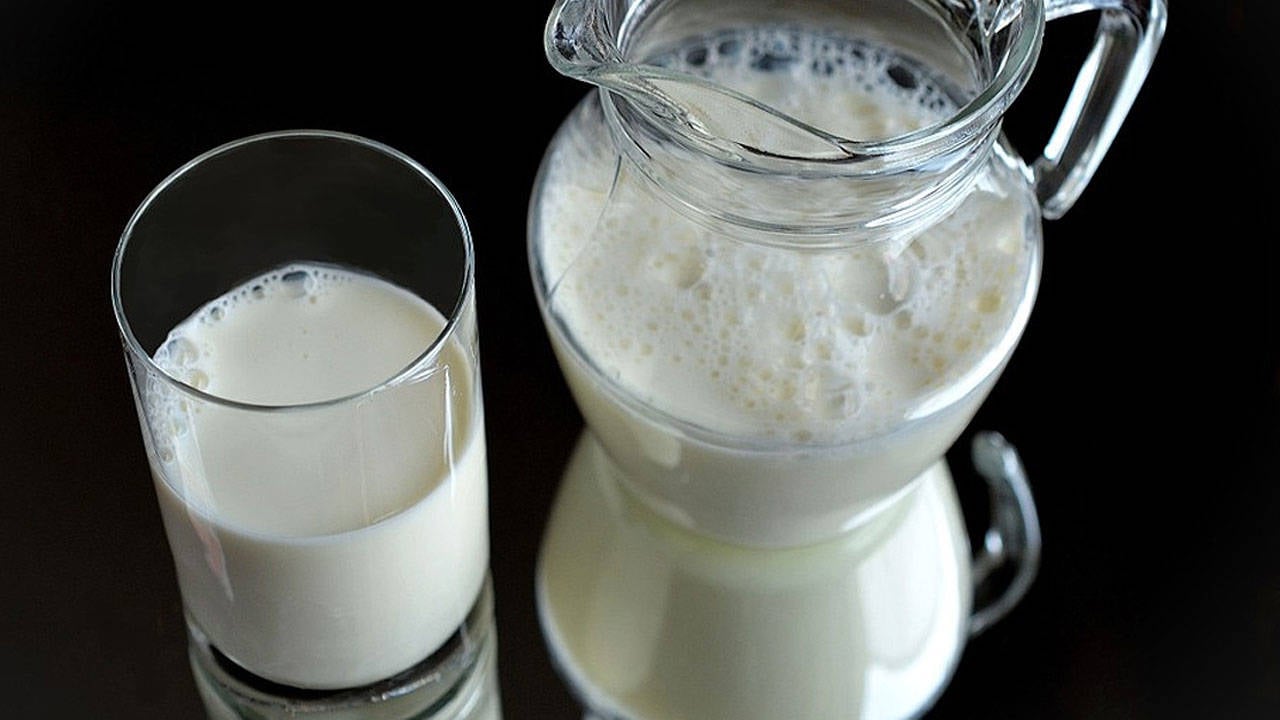 TÜİK: İçme sütü üretimi bir yılda yüzde 7,9 azaldı