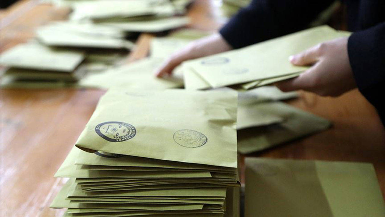 Seçim anketi: CHP ve İYİ Parti'de düşüş sürüyor