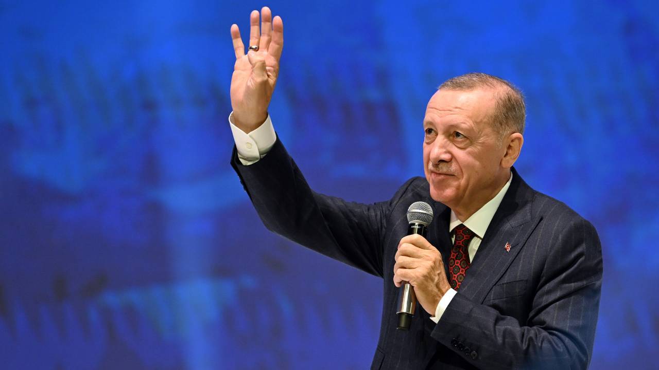 Erdoğan’ın maaşına 43 bin liralık zam