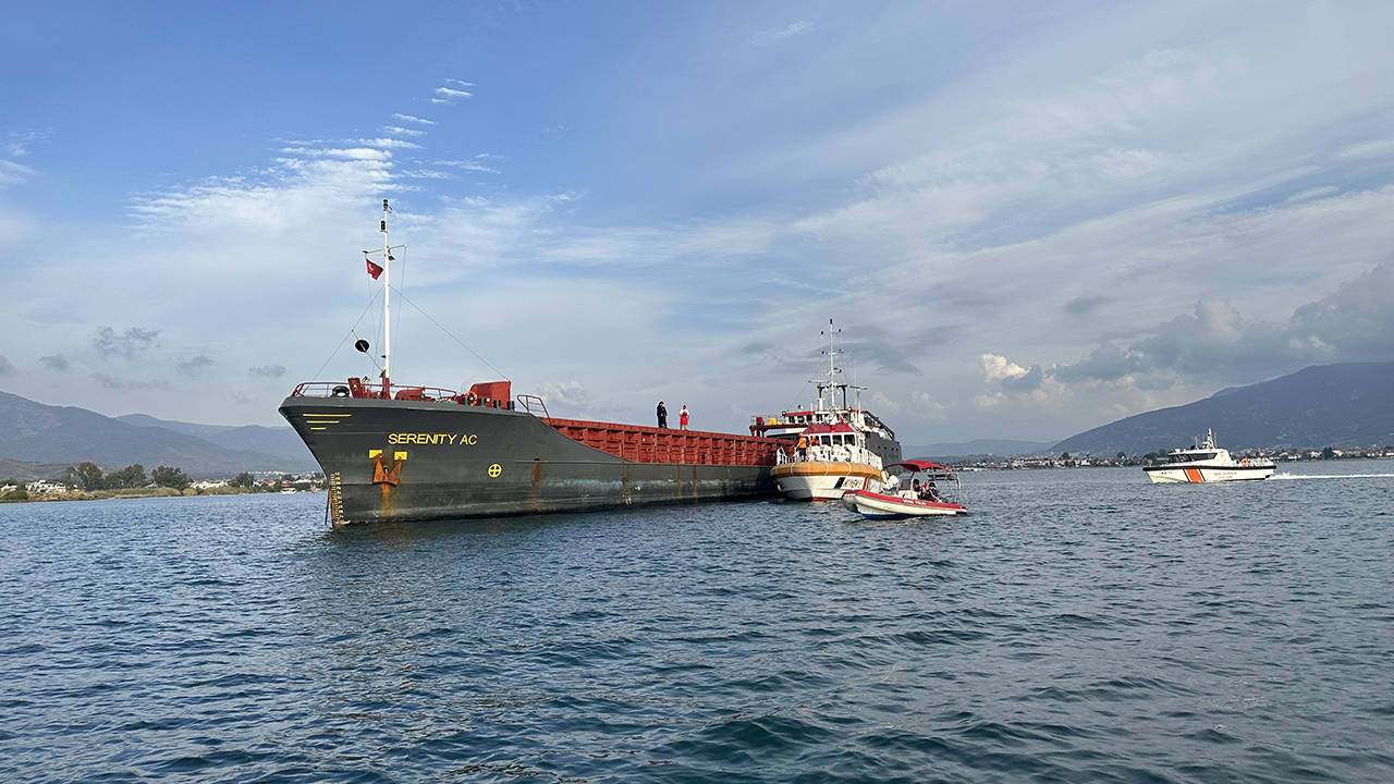 Fethiye Körfezi'nde kuru yük gemisinde patlama: 4 kişi yaralandı