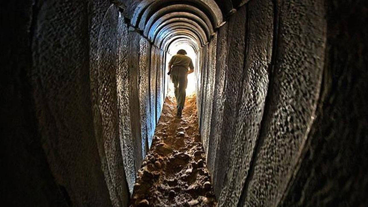 Middle East Eye: İsrail, Gazze'deki tünellerde sinir gazı kullanacak