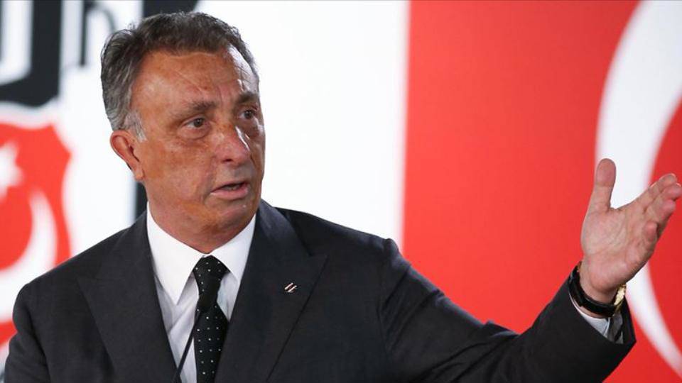 Beşiktaş Başkanı Ahmet Nur Çebi, genel kurulda aday olmayacağını açıkladı