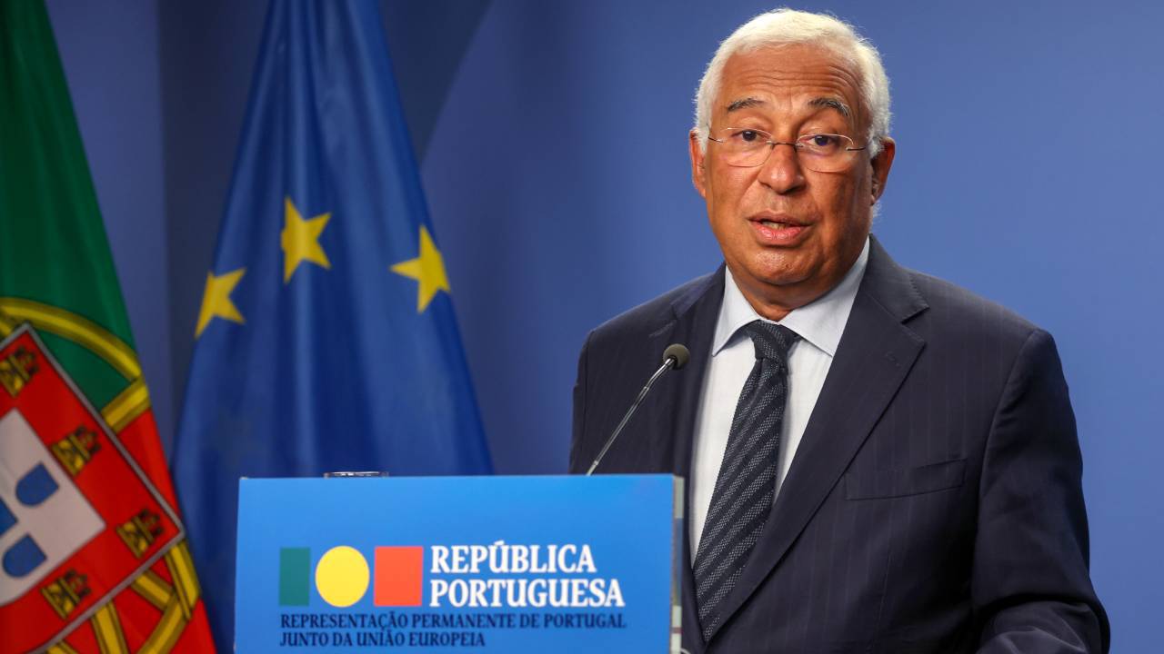 Portekiz'de yolsuzluk soruşturması: Başbakan Costa istifa etti