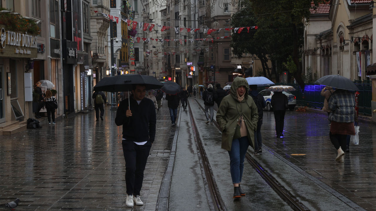 AKOM tarih verip uyardı: İstanbul'da sıcaklık 10 derece düşecek