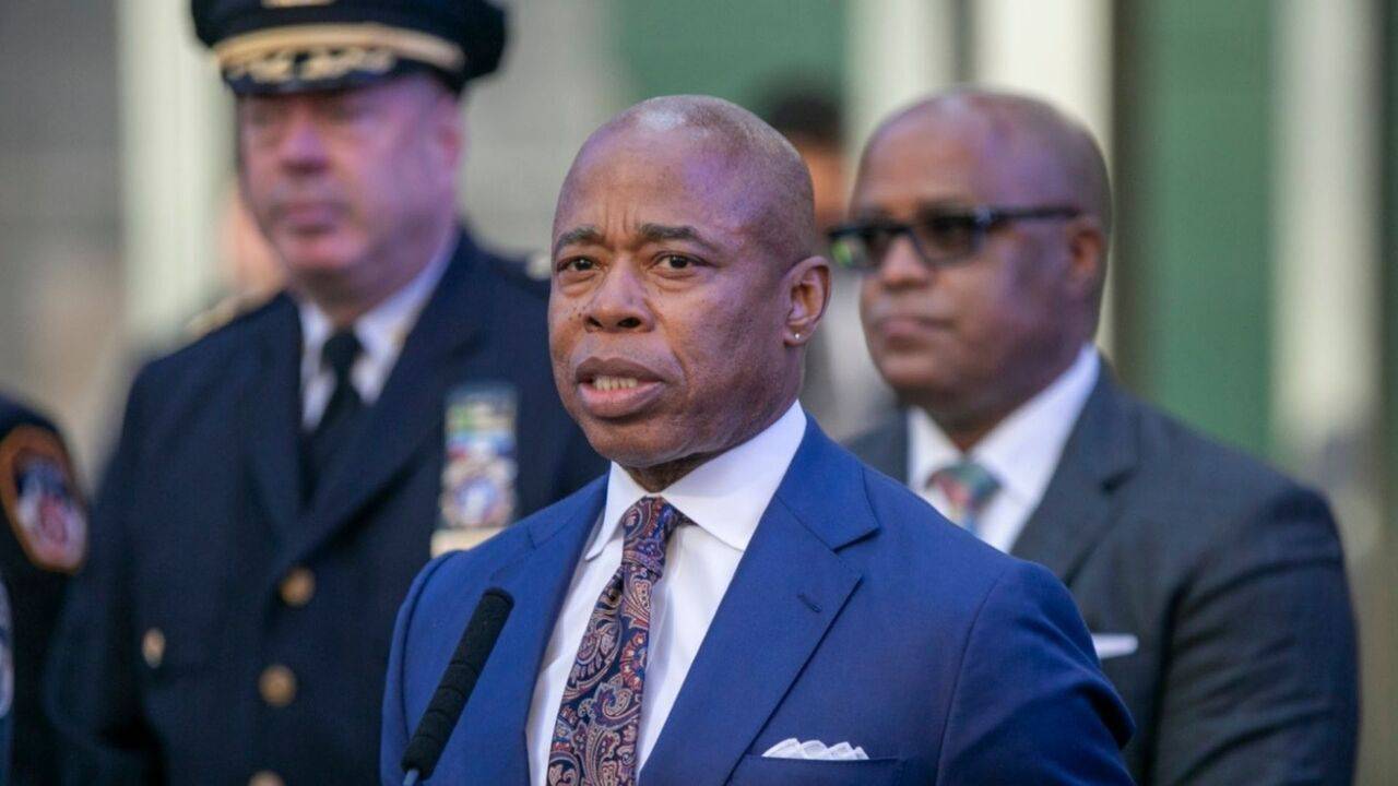 New York Belediye Başkanı Eric Adams'a cinsel saldırı suçlaması