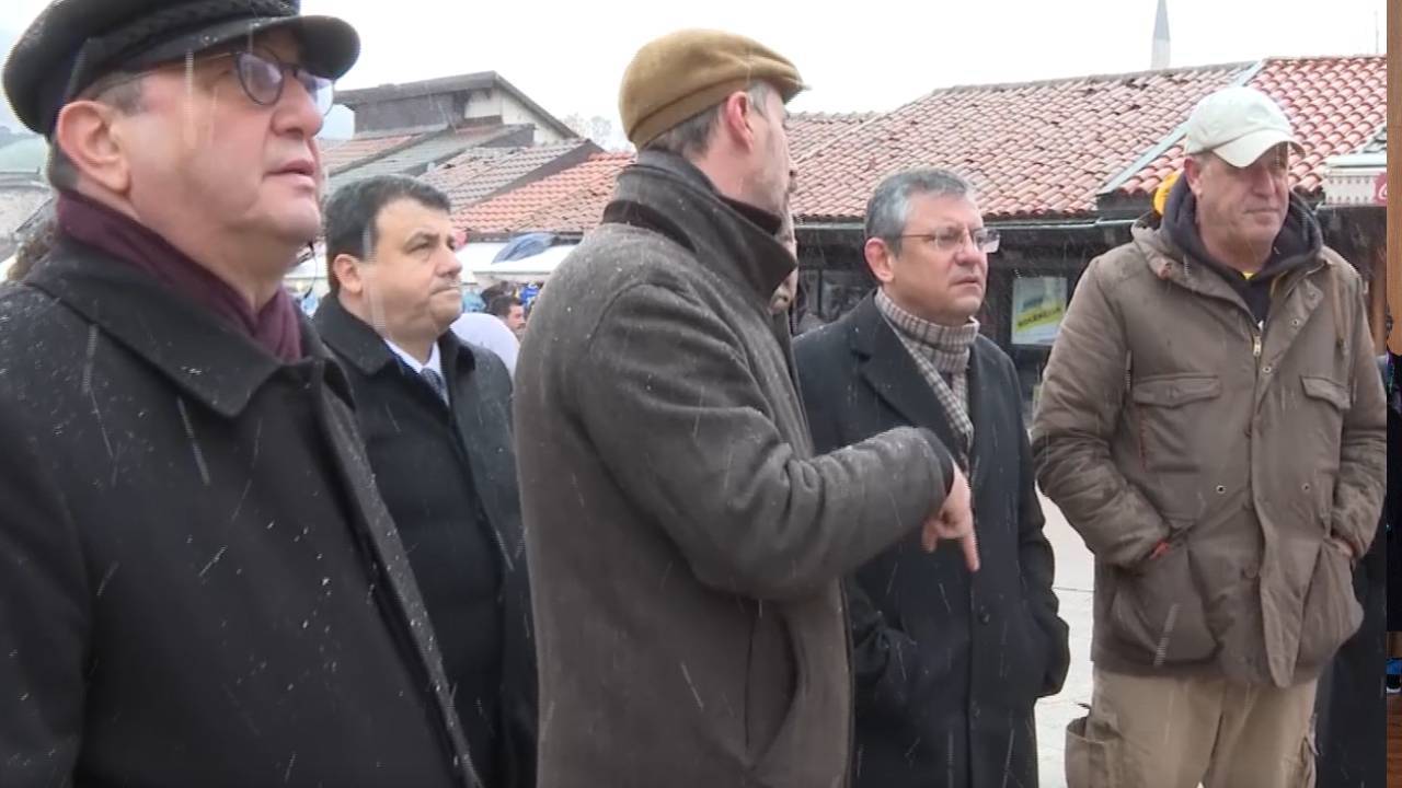 Özgür Özel, Saraybosna'daki tarihi ve turistlik yerleri ziyaret etti