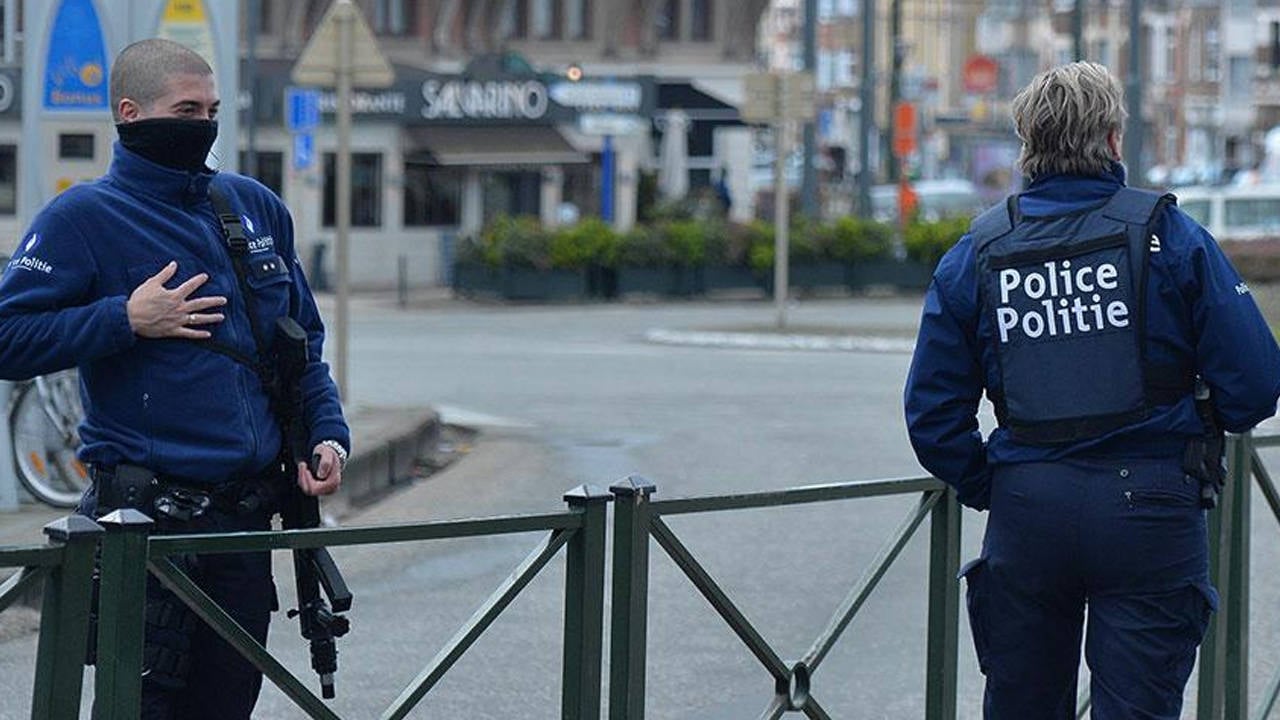 Belçika'da bomba alarmı: 27 okul kapatıldı