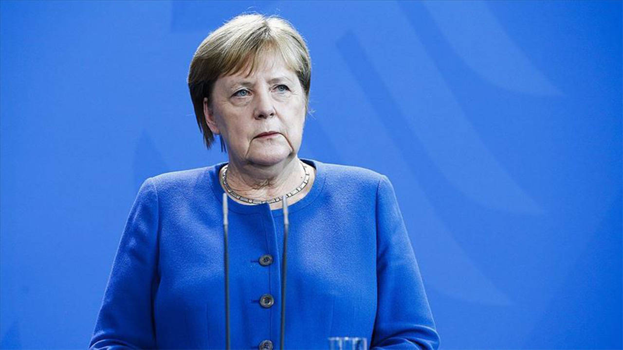 Eski Almanya Başbakanı Merkel, KAS üyeliğinden ayrıldı