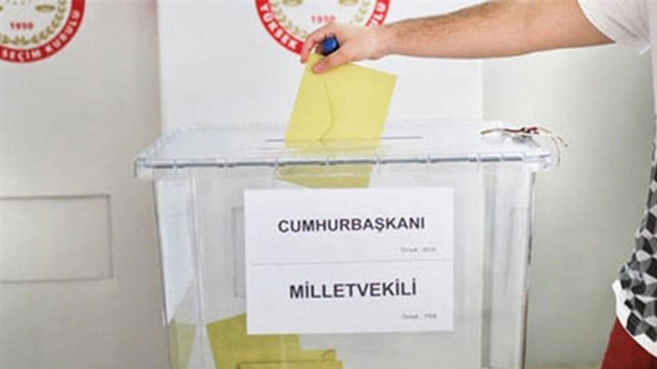 MetroPOLL'den 'Bu pazar seçim olsa' anketi: İki partinin oyları artıyor
